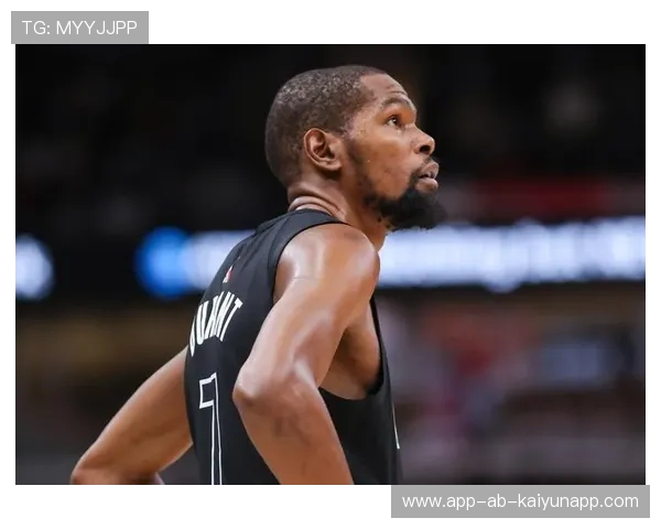 篮网队目标冲击东部决赛，篮网登顶东部